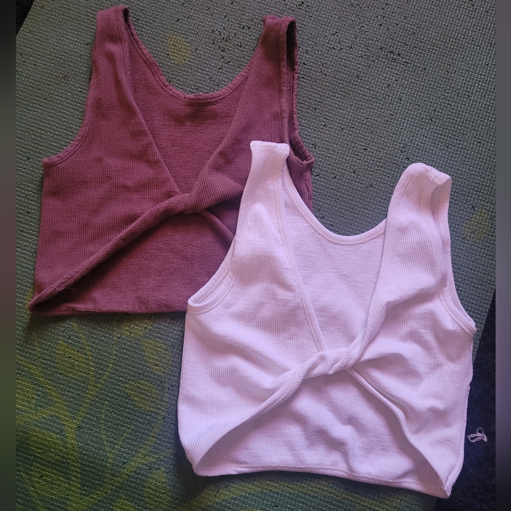 Pair V-Neck Twisted Brami